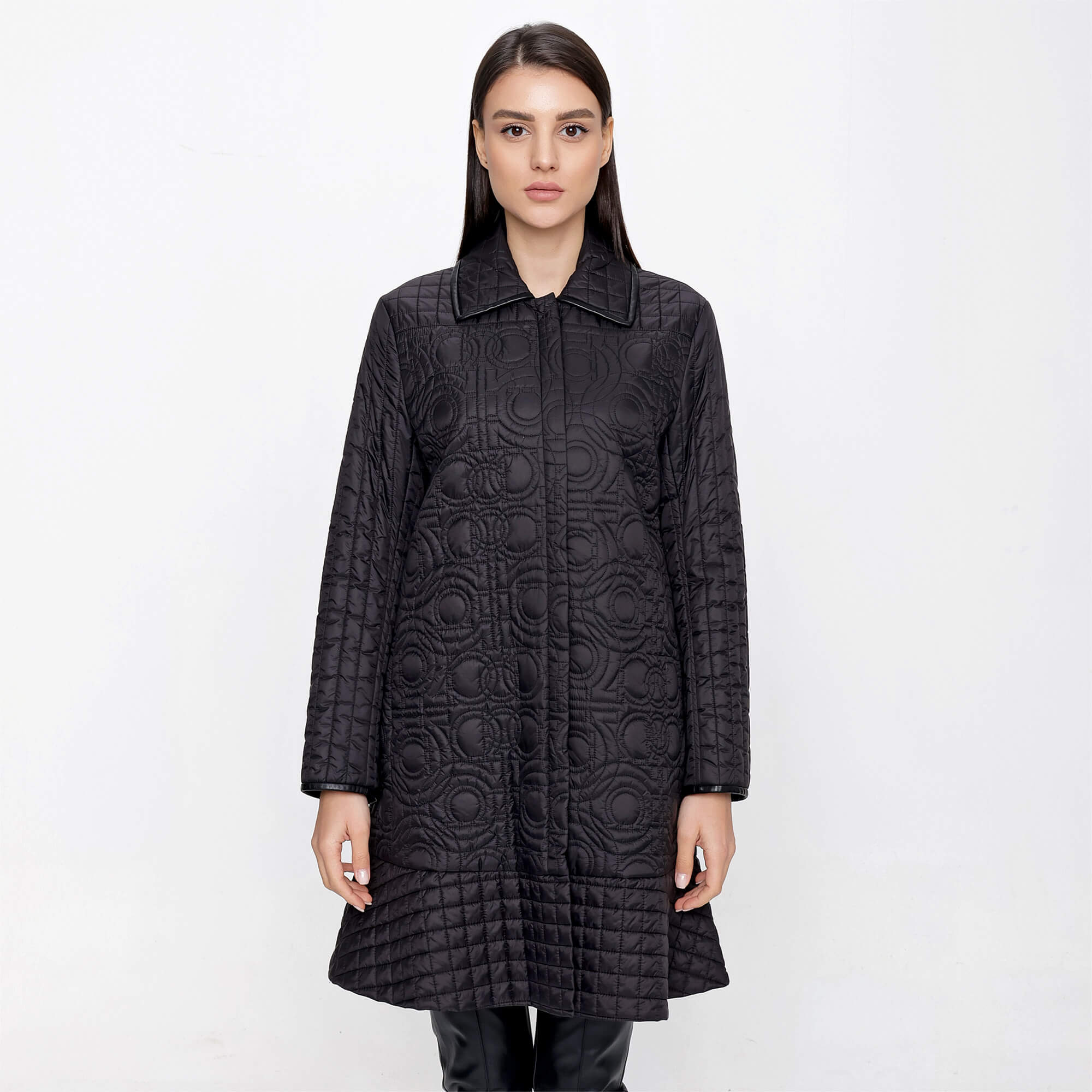  Salvatore Ferragamo - Monogram Quilted Long Coat